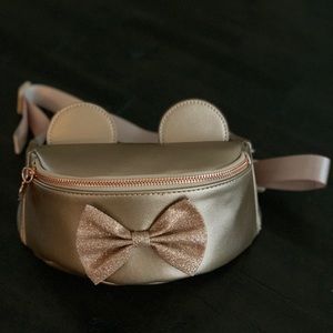 Loungefly Disney rose gold Minnie Mouse fanny pack